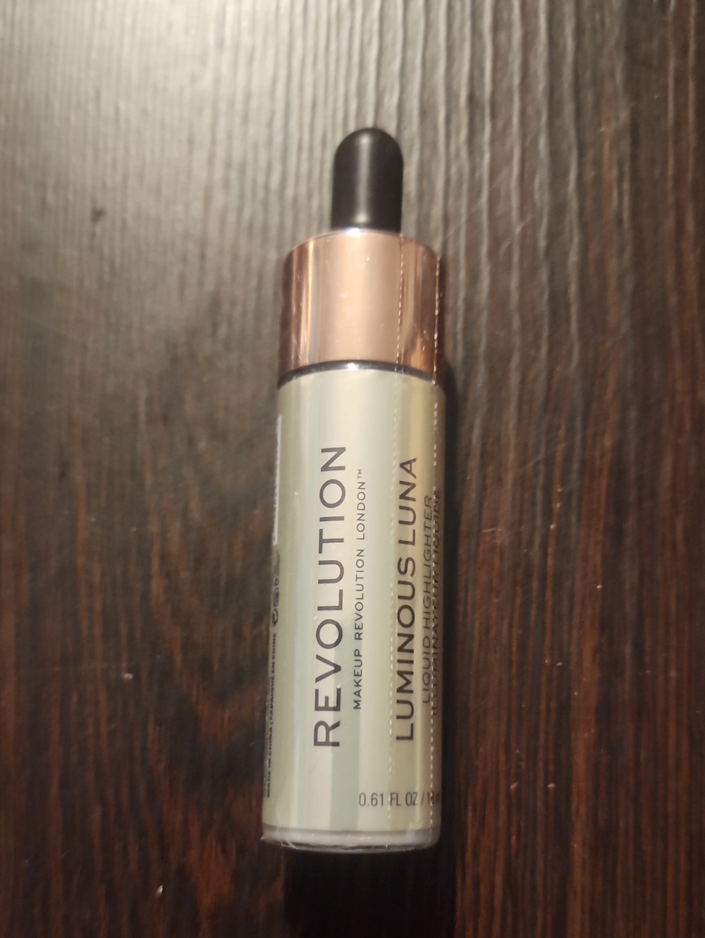Revolution Luminous Luna Liquid Highlighter